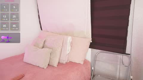 Snapshot of a__vanellopecute chatting on September 28, 8:42 am Alexandra online show from September 28, 8:42 am