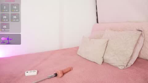 Snapshot of a__vanellopecute chatting on November 1, 9:22 am Alexandra online show from November 1, 9:22 am