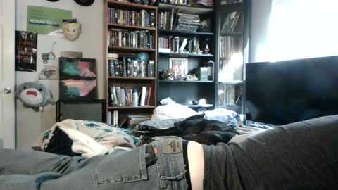 Snapshot of a_bored_dragon chatting on September 27, 9:31 pm A Bored Dragon online show from September 27, 9:31 pm