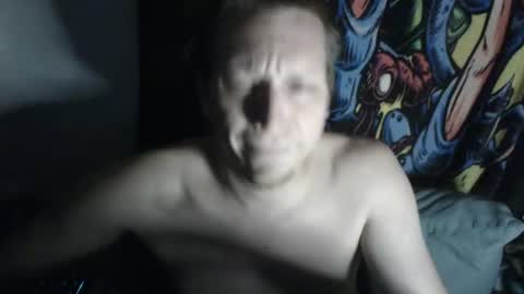 A Bored Dragon online show from July 17, 11:20 pm