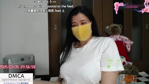 Snapshot of a_k_a_fujiko chatting on March 5, 2:56 pm Fujiko online show from March 5, 2:56 pm