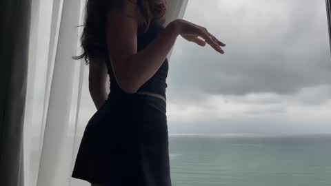 Mila and Jess online show from March 6, 8:55 am