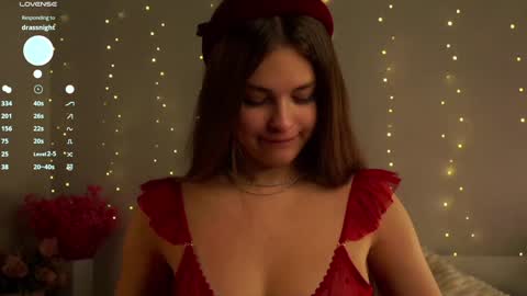 Lina online show from December 21, 3:09 pm