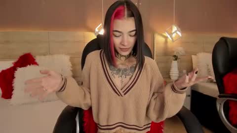 Snapshot of aa_lunit chatting on February 2, 3:33 pm Luni online show from February 2, 3:33 pm