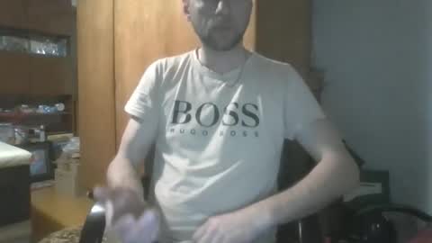 Snapshot of aaboy83 chatting on March 29, 1:49 am aaboy89 online show from March 29, 1:49 am