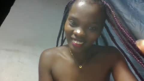 aadienne online show from April 25, 1:41 pm