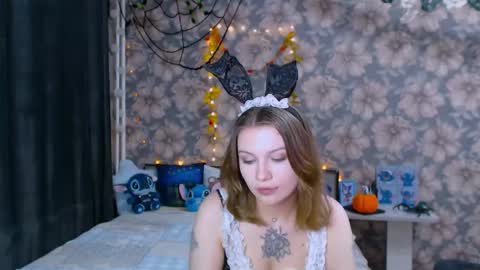 Snapshot of aalicebubble chatting on October 20, 5:57 pm Alice online show from October 20, 5:57 pm