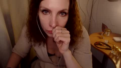 Katie online show from January 11, 11:56 am