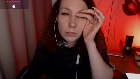 Katie online show from February 13, 8:38 am