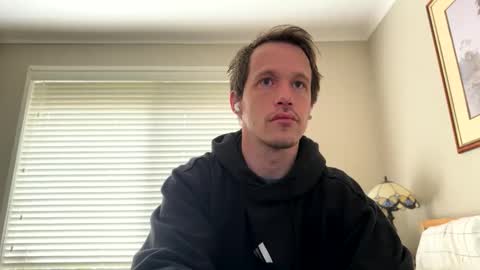 Kris online show from October 11, 9:57 pm