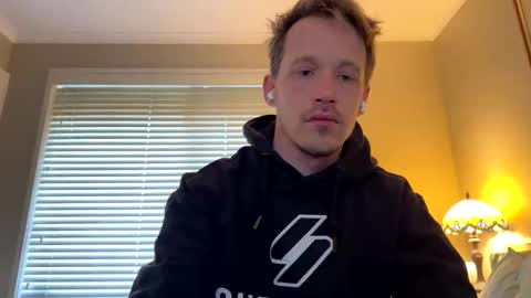 Kris online show from November 29, 7:28 pm