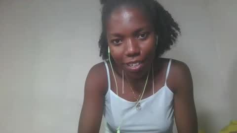 aangevelo online show from November 3, 9:54 am