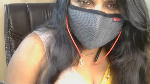Snapshot of aaradhya_sexy_88 chatting on February 25, 10:15 am aaradhya_sexy_88 online show from February 25, 10:15 am