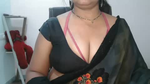 Snapshot of aaradhya_sexy_88 chatting on July 20, 9:12 am aaradhya_sexy_88 online show from July 20, 9:12 am