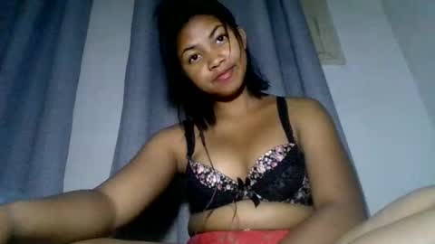 Snapshot of aariciah chatting on November 29, 8:45 pm aariciah online show from November 29, 8:45 pm