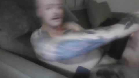 Snapshot of aarmun37 chatting on December 9, 5:51 am aarmun37 online show from December 9, 5:51 am