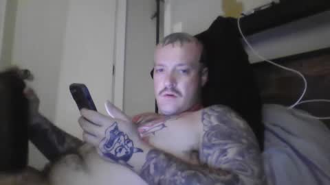 Snapshot of aarmun37 chatting on December 15, 11:53 pm aarmun37 online show from December 15, 11:53 pm