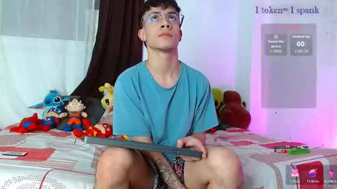 aaron online show from November 30, 10:14 pm