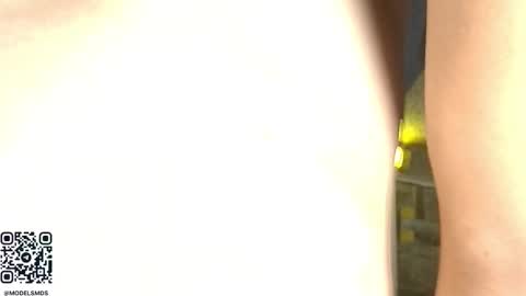 Aaron y Antonella online show from November 15, 8:27 pm