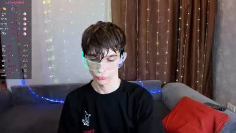 Aaron Bang online show from July 29, 9:57 pm