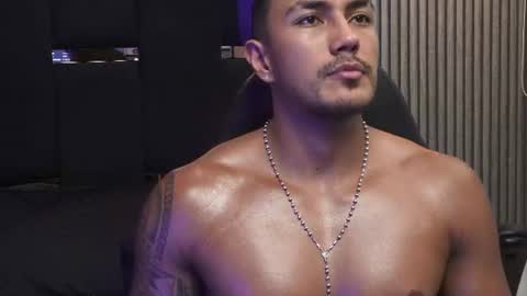 Aaron  online show from July 28, 4:30 am