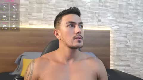 Aaron  online show from July 29, 2:10 am
