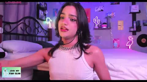 Aaron  online show from February 10, 3:38 pm