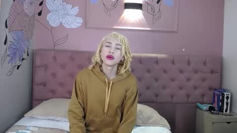 Aaron fordd online show from December 2, 12:21 pm