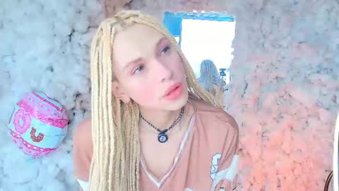 Snapshot of aaron_fordd chatting on August 1, 3:44 pm Aaron fordd online show from August 1, 3:44 pm