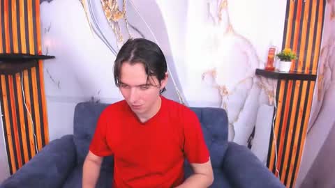 Snapshot of aaron_latinmen2 chatting on December 1, 8:03 pm Aaron online show from December 1, 8:03 pm