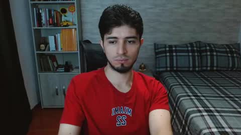 Aaron online show from September 26, 5:17 pm