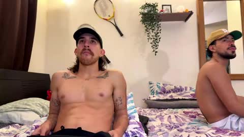 aaron_wheel online show from May 8, 2:39 am