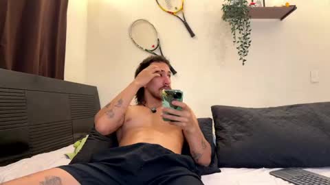 aaron_wheel online show from May 29, 11:47 pm