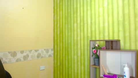 im NiallDun online show from January 8, 9:10 am