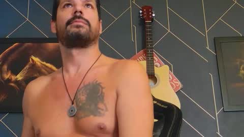 Snapshot of aaronbomer chatting on October 8, 10:29 pm Aaron online show from October 8, 10:29 pm