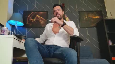 Snapshot of aaronbomer chatting on October 24, 6:48 pm Aaron online show from October 24, 6:48 pm