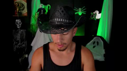 AARON  online show from November 1, 12:34 am