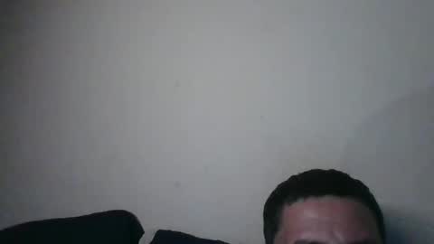 aaronm7907 online show from September 21, 5:20 am