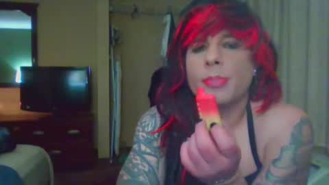 aaronprezent online show from November 4, 10:25 am