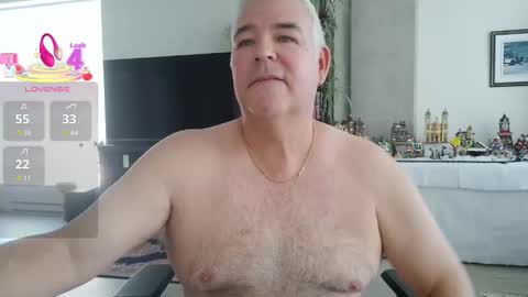 Snapshot of aarosteev chatting on January 5, 5:27 pm Jason online show from January 5, 5:27 pm