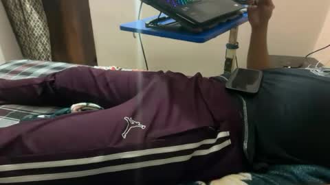 Snapshot of aaryan_sexoo chatting on September 22, 6:48 am aaryan_sexoo online show from September 22, 6:48 am