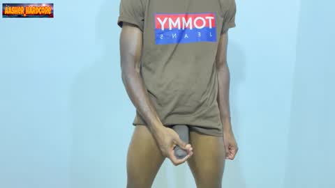 Snapshot of aasher_hardcore chatting on February 20, 12:51 am Asher online show from February 20, 12:51 am