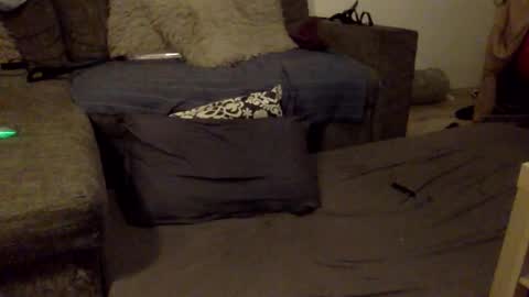 Snapshot of abbel_stone chatting on December 9, 10:52 pm abbel_stone online show from December 9, 10:52 pm