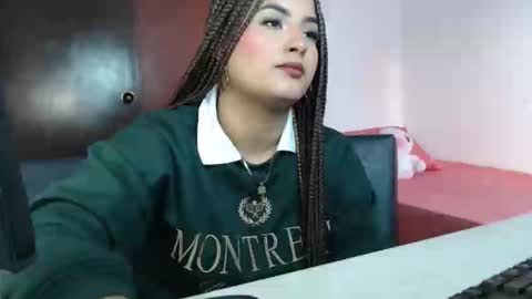 Snapshot of abbie777 chatting on November 17, 9:42 pm abbie777 online show from November 17, 9:42 pm