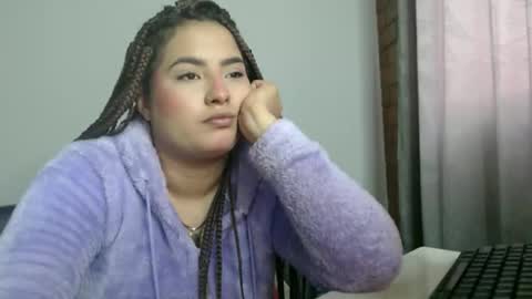 Snapshot of abbie777 chatting on November 29, 7:39 pm abbie777 online show from November 29, 7:39 pm