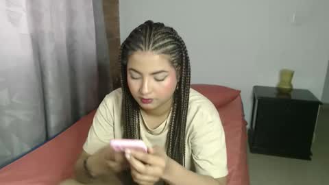 Snapshot of abbie777 chatting on January 6, 8:34 pm abbie777 online show from January 6, 8:34 pm