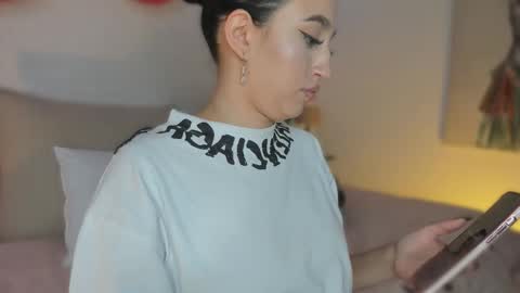 abbie online show from November 18, 3:34 am