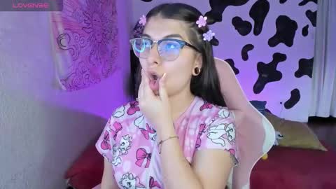 April online show from November 14, 9:13 pm