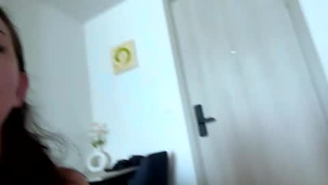 Snapshot of abbie_xo1 chatting on April 11, 2:49 am Abbie xo online show from April 11, 2:49 am