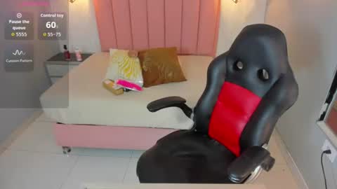 abbiecarson online show from July 27, 12:34 pm